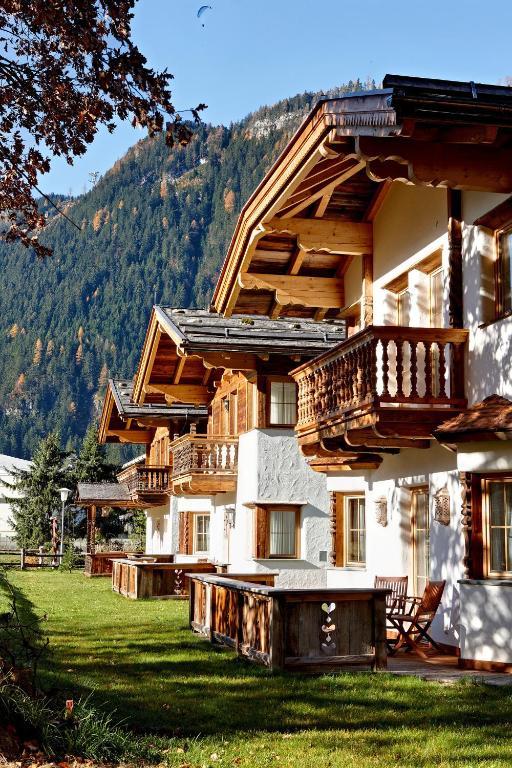 S'Dorfl Chalets Vila Mayrhofen Exterior foto